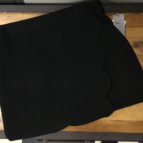 Bcx Juniors Scalloped Faux-Wrap Pencil Skirt - Picture 4 of 5